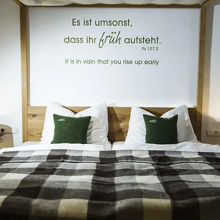Himmlisch Urlauben In Pichl By Schladming-appartements 斯拉德明